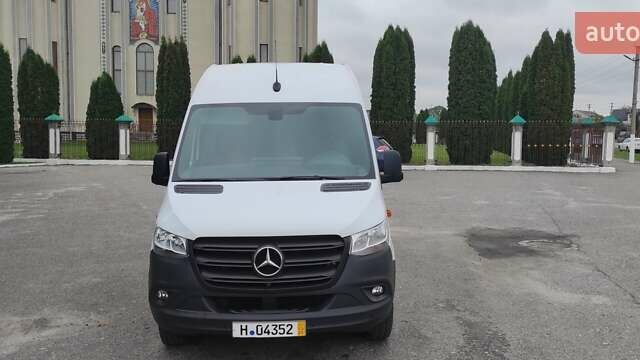 Белый Мерседес Sprinter, объемом двигателя 2 л и пробегом 167 тыс. км за 34950 $, фото 13 на Automoto.ua