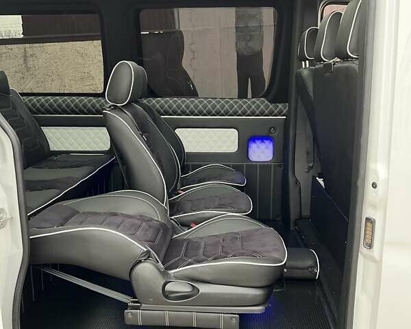 Белый Мерседес Sprinter, объемом двигателя 1.95 л и пробегом 33 тыс. км за 29900 $, фото 24 на Automoto.ua