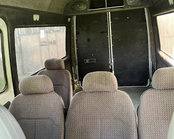 Білий Мерседес Sprinter, об'ємом двигуна 2.87 л та пробігом 400 тис. км за 5200 $, фото 7 на Automoto.ua