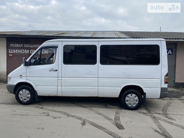 Белый Мерседес Sprinter, объемом двигателя 2.9 л и пробегом 486 тыс. км за 4500 $, фото 4 на Automoto.ua