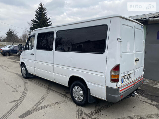 Белый Мерседес Sprinter, объемом двигателя 2.9 л и пробегом 486 тыс. км за 4500 $, фото 5 на Automoto.ua