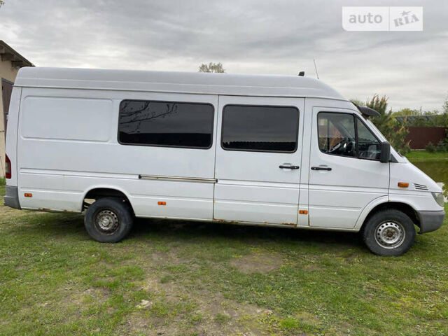 Білий Мерседес Sprinter, об'ємом двигуна 2.7 л та пробігом 798 тис. км за 8000 $, фото 9 на Automoto.ua