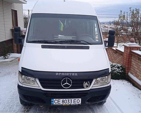 Білий Мерседес Sprinter, об'ємом двигуна 2.3 л та пробігом 398 тис. км за 10300 $, фото 1 на Automoto.ua