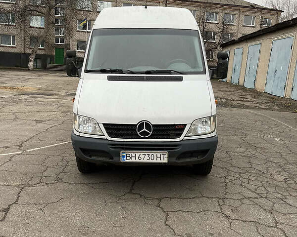 Белый Мерседес Sprinter, объемом двигателя 0 л и пробегом 440 тыс. км за 12500 $, фото 9 на Automoto.ua