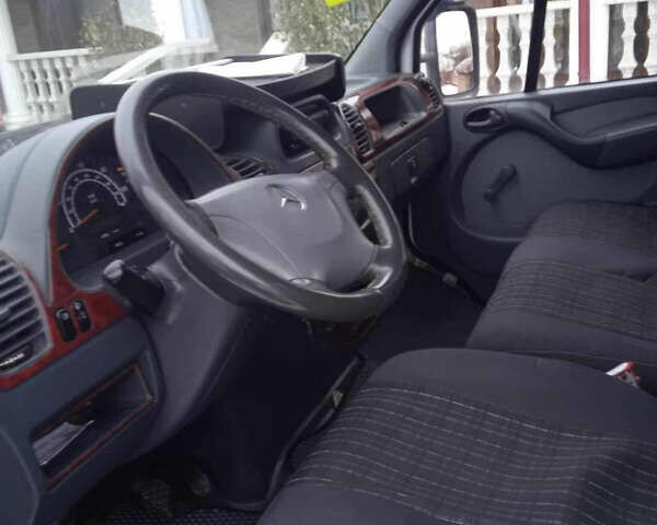 Білий Мерседес Sprinter, об'ємом двигуна 2.3 л та пробігом 398 тис. км за 10300 $, фото 7 на Automoto.ua