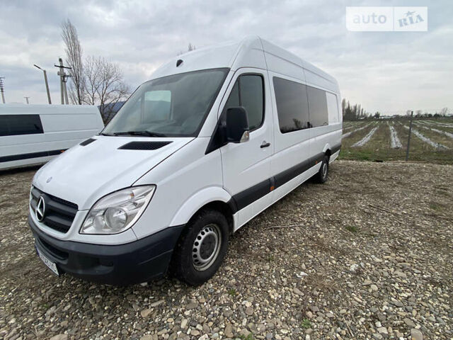 Білий Мерседес Sprinter, об'ємом двигуна 2.99 л та пробігом 343 тис. км за 26400 $, фото 7 на Automoto.ua