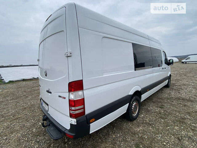 Білий Мерседес Sprinter, об'ємом двигуна 2.99 л та пробігом 343 тис. км за 26000 $, фото 3 на Automoto.ua