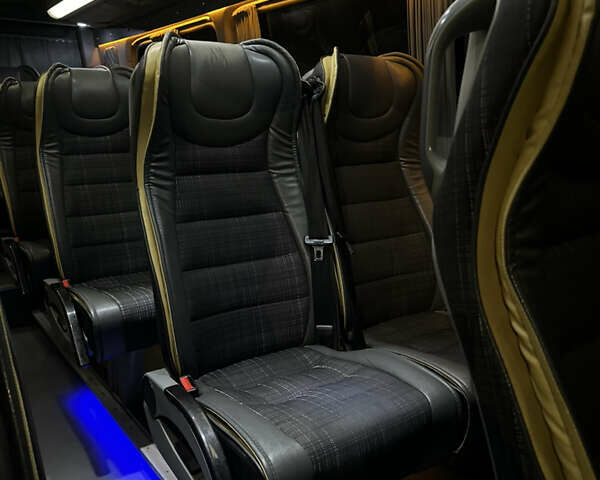 Білий Мерседес Sprinter, об'ємом двигуна 3 л та пробігом 326 тис. км за 43500 $, фото 17 на Automoto.ua