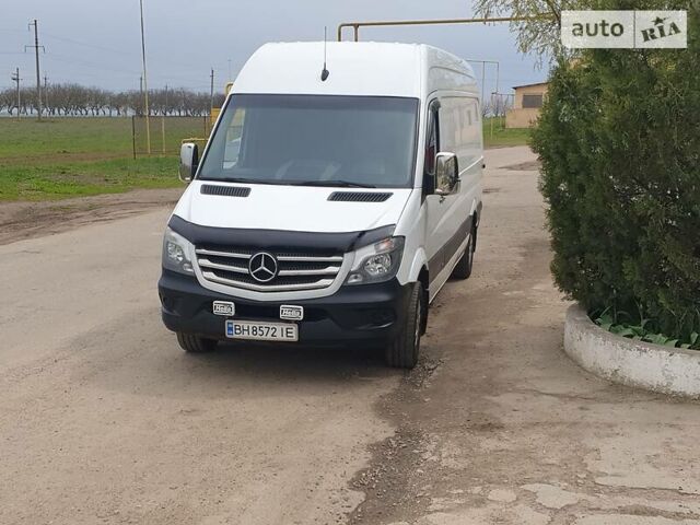 Белый Мерседес Sprinter, объемом двигателя 2.1 л и пробегом 242 тыс. км за 16300 $, фото 19 на Automoto.ua