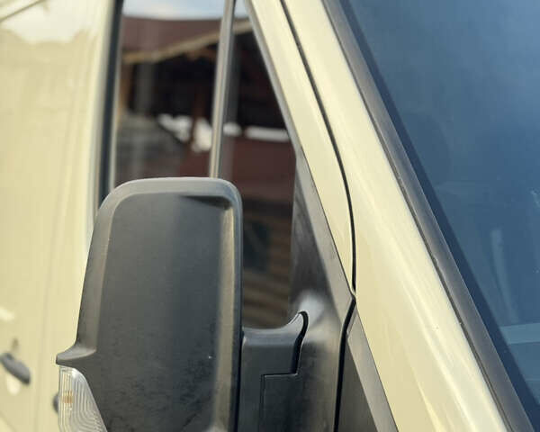 Бежевий Мерседес Sprinter, об'ємом двигуна 2.14 л та пробігом 673 тис. км за 14999 $, фото 33 на Automoto.ua