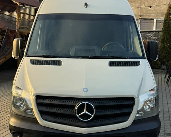 Бежевий Мерседес Sprinter, об'ємом двигуна 2.14 л та пробігом 673 тис. км за 14999 $, фото 1 на Automoto.ua