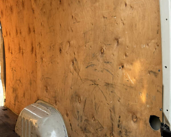 Бежевий Мерседес Sprinter, об'ємом двигуна 2.14 л та пробігом 673 тис. км за 14999 $, фото 19 на Automoto.ua