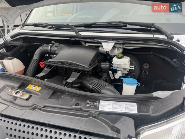 Бежевый Мерседес Sprinter, объемом двигателя 2.2 л и пробегом 193 тыс. км за 20500 $, фото 20 на Automoto.ua