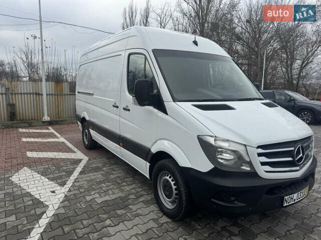 Бежевый Мерседес Sprinter, объемом двигателя 2.2 л и пробегом 193 тыс. км за 20500 $, фото 3 на Automoto.ua