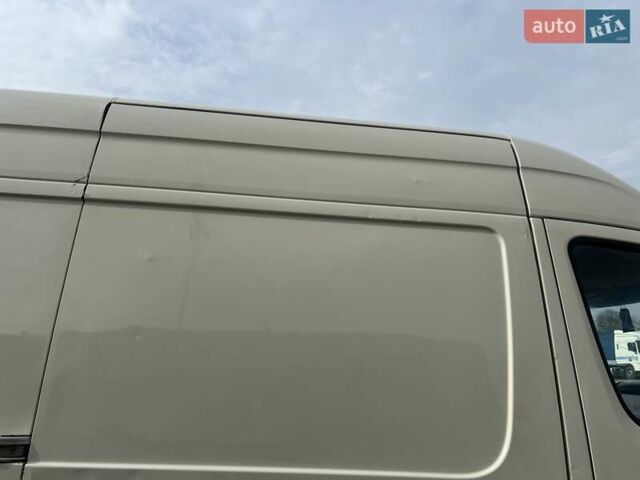 Бежевый Мерседес Sprinter, объемом двигателя 2.14 л и пробегом 380 тыс. км за 14800 $, фото 15 на Automoto.ua