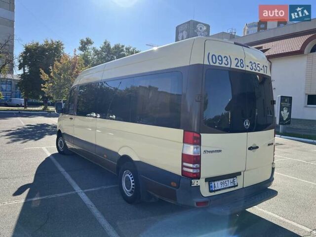 Бежевый Мерседес Sprinter, объемом двигателя 2.14 л и пробегом 750 тыс. км за 25000 $, фото 11 на Automoto.ua