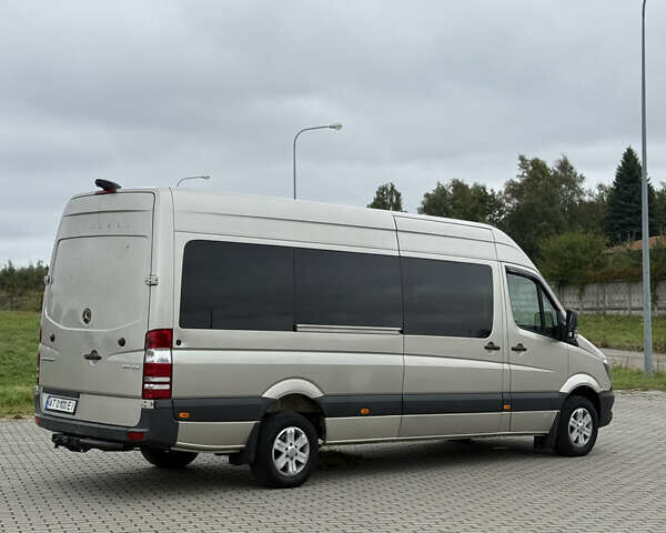 Бежевый Мерседес Sprinter, объемом двигателя 2.14 л и пробегом 700 тыс. км за 25500 $, фото 32 на Automoto.ua