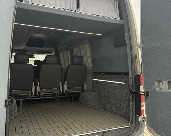 Бежевый Мерседес Sprinter, объемом двигателя 2.14 л и пробегом 700 тыс. км за 25500 $, фото 35 на Automoto.ua