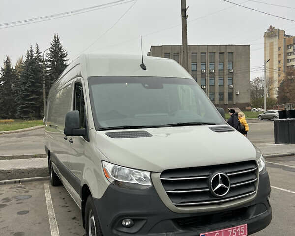 Бежевый Мерседес Sprinter, объемом двигателя 3 л и пробегом 320 тыс. км за 43000 $, фото 13 на Automoto.ua