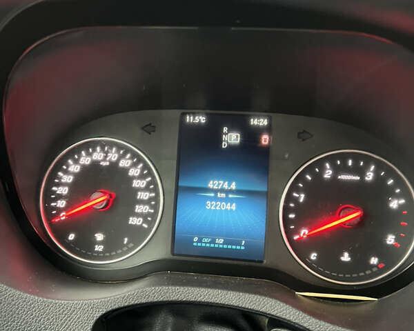 Бежевый Мерседес Sprinter, объемом двигателя 3 л и пробегом 320 тыс. км за 43000 $, фото 17 на Automoto.ua