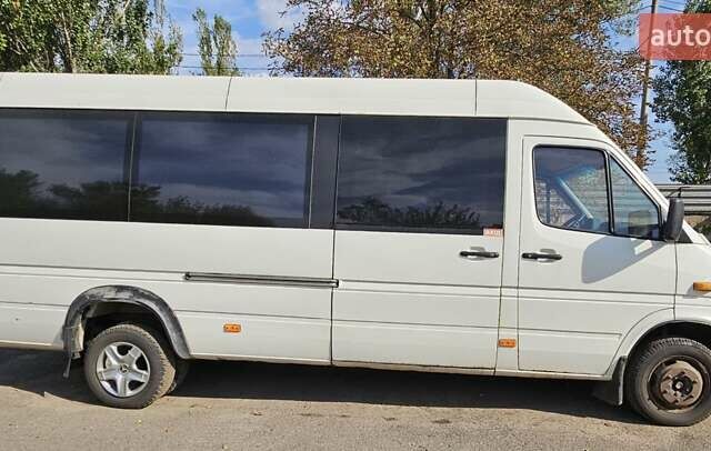 Бежевый Мерседес Sprinter, объемом двигателя 2.7 л и пробегом 1 тыс. км за 9999 $, фото 2 на Automoto.ua