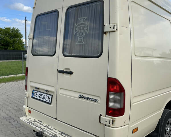 Бежевий Мерседес Sprinter, об'ємом двигуна 2.7 л та пробігом 754 тис. км за 9000 $, фото 22 на Automoto.ua