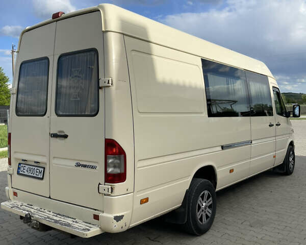 Бежевий Мерседес Sprinter, об'ємом двигуна 2.7 л та пробігом 754 тис. км за 9000 $, фото 26 на Automoto.ua