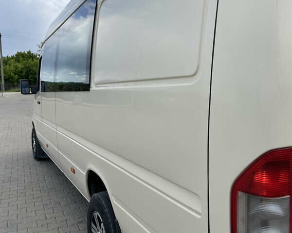 Бежевый Мерседес Sprinter, объемом двигателя 2.7 л и пробегом 754 тыс. км за 9000 $, фото 30 на Automoto.ua