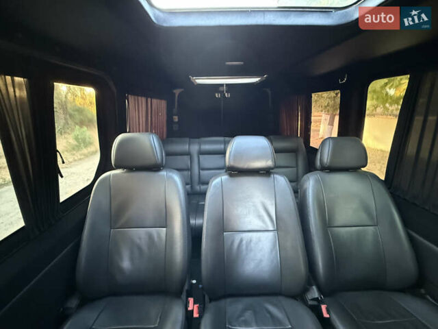 Бежевий Мерседес Sprinter, об'ємом двигуна 3 л та пробігом 490 тис. км за 29900 $, фото 9 на Automoto.ua