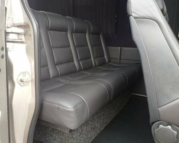 Бежевый Мерседес Sprinter, объемом двигателя 2.99 л и пробегом 390 тыс. км за 21000 $, фото 14 на Automoto.ua