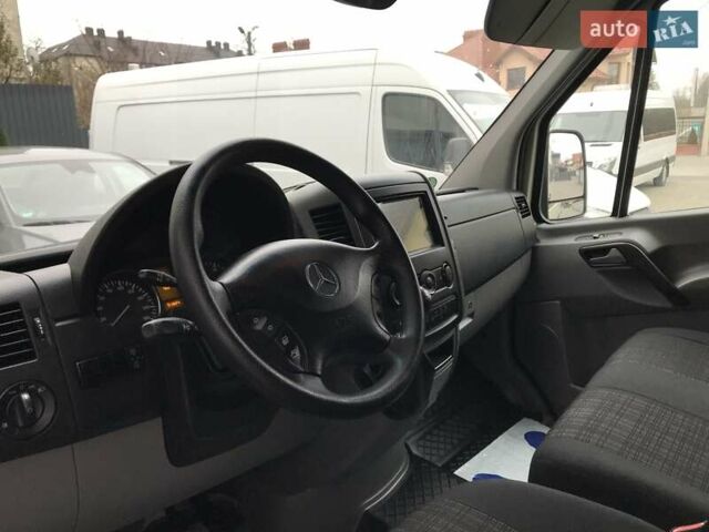 Бежевий Мерседес Sprinter, об'ємом двигуна 2.1 л та пробігом 287 тис. км за 21600 $, фото 3 на Automoto.ua
