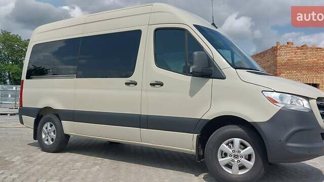 Бежевый Мерседес Sprinter, объемом двигателя 2.99 л и пробегом 30 тыс. км за 46900 $, фото 2 на Automoto.ua