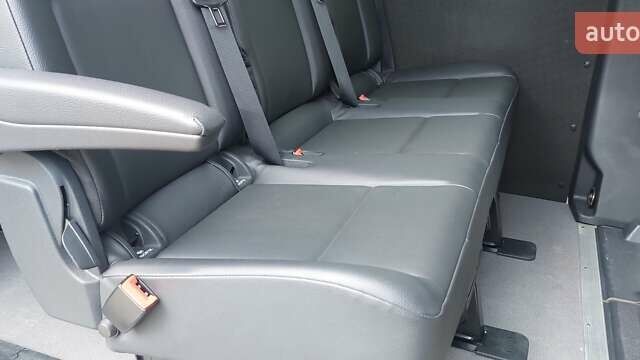 Бежевый Мерседес Sprinter, объемом двигателя 2.99 л и пробегом 30 тыс. км за 46900 $, фото 44 на Automoto.ua