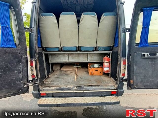 Чорний Мерседес Sprinter, об'ємом двигуна 2.7 л та пробігом 705 тис. км за 10400 $, фото 8 на Automoto.ua