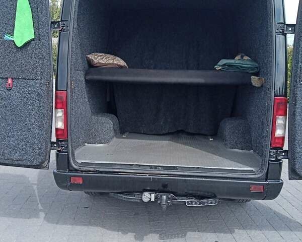 Черный Мерседес Sprinter, объемом двигателя 2.15 л и пробегом 623 тыс. км за 8855 $, фото 11 на Automoto.ua