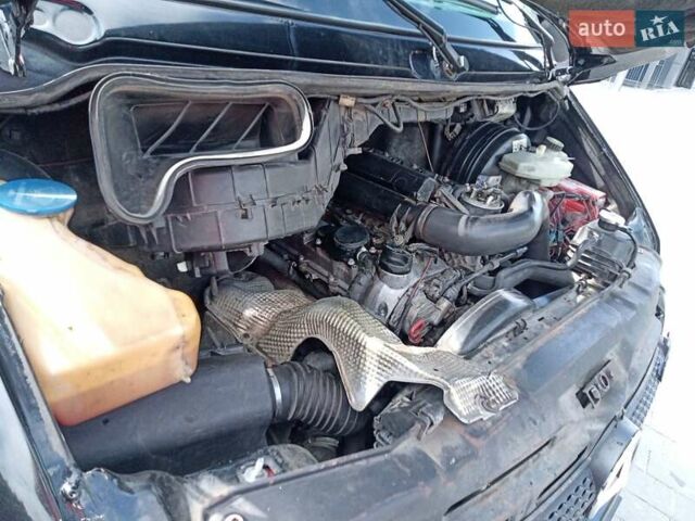 Черный Мерседес Sprinter, объемом двигателя 2.15 л и пробегом 623 тыс. км за 8855 $, фото 25 на Automoto.ua