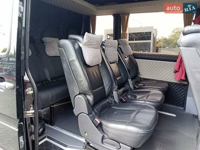 Черный Мерседес Sprinter, объемом двигателя 2.15 л и пробегом 623 тыс. км за 8855 $, фото 14 на Automoto.ua