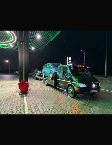 Черный Мерседес Sprinter, объемом двигателя 2.69 л и пробегом 370 тыс. км за 18900 $, фото 13 на Automoto.ua
