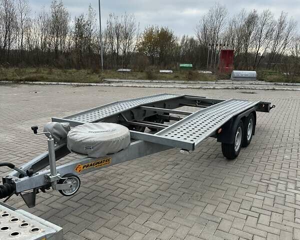 Черный Мерседес Sprinter, объемом двигателя 2.14 л и пробегом 391 тыс. км за 38500 $, фото 13 на Automoto.ua