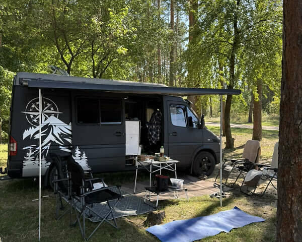 Черный Мерседес Sprinter, объемом двигателя 2.2 л и пробегом 270 тыс. км за 22000 $, фото 7 на Automoto.ua