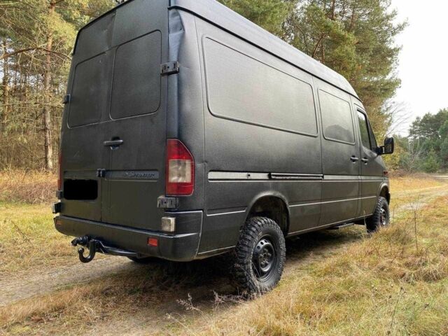 Чорний Мерседес Sprinter, об'ємом двигуна 0 л та пробігом 244 тис. км за 8200 $, фото 6 на Automoto.ua
