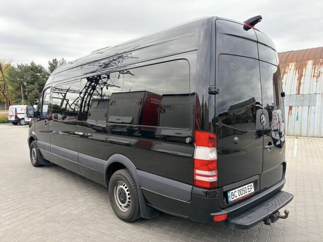 Черный Мерседес Sprinter, объемом двигателя 2.1 л и пробегом 469 тыс. км за 28613 $, фото 5 на Automoto.ua
