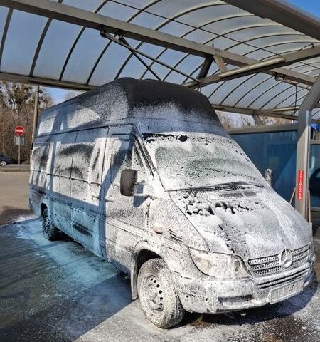 Чорний Мерседес Sprinter, об'ємом двигуна 2.7 л та пробігом 500 тис. км за 3750 $, фото 9 на Automoto.ua