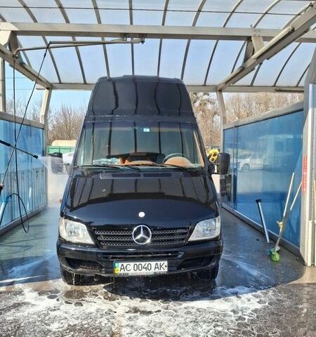 Чорний Мерседес Sprinter, об'ємом двигуна 2.7 л та пробігом 500 тис. км за 3750 $, фото 2 на Automoto.ua