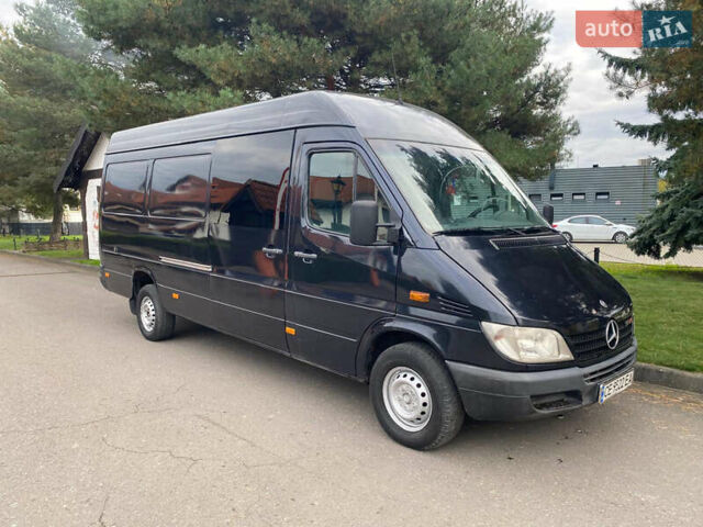 Черный Мерседес Sprinter, объемом двигателя 2.69 л и пробегом 299 тыс. км за 11999 $, фото 8 на Automoto.ua