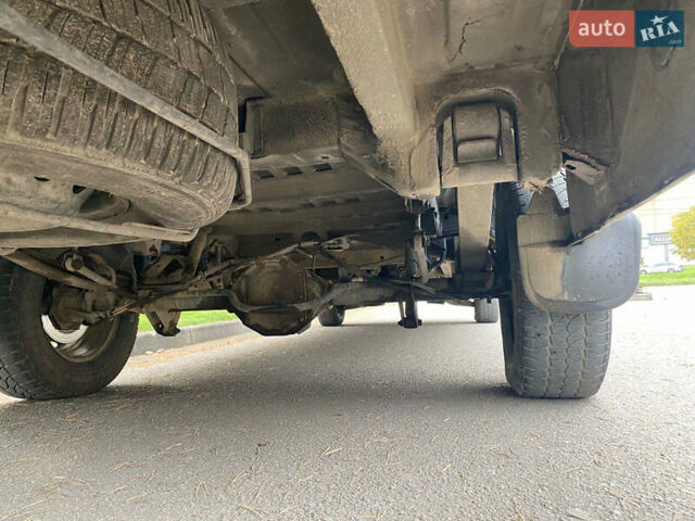 Черный Мерседес Sprinter, объемом двигателя 2.69 л и пробегом 296 тыс. км за 12950 $, фото 33 на Automoto.ua