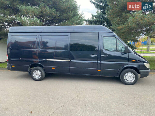 Черный Мерседес Sprinter, объемом двигателя 2.69 л и пробегом 296 тыс. км за 12950 $, фото 50 на Automoto.ua