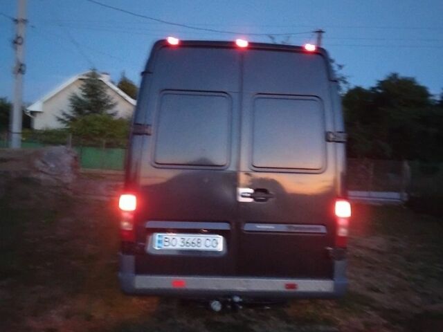 Чорний Мерседес Sprinter, об'ємом двигуна 2.69 л та пробігом 241 тис. км за 20400 $, фото 4 на Automoto.ua