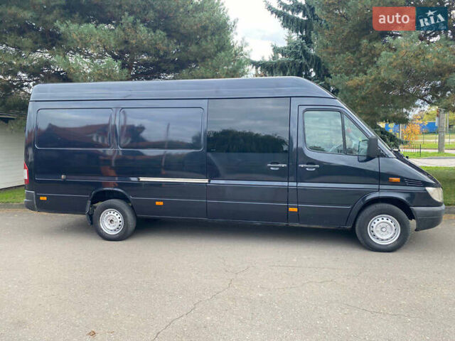 Черный Мерседес Sprinter, объемом двигателя 2.69 л и пробегом 296 тыс. км за 12950 $, фото 49 на Automoto.ua