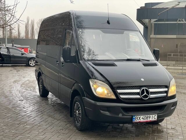 Чорний Мерседес Sprinter, об'ємом двигуна 2.1 л та пробігом 390 тис. км за 9400 $, фото 10 на Automoto.ua